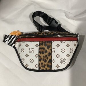 Stylish Leopard Print‎ Belt Bag